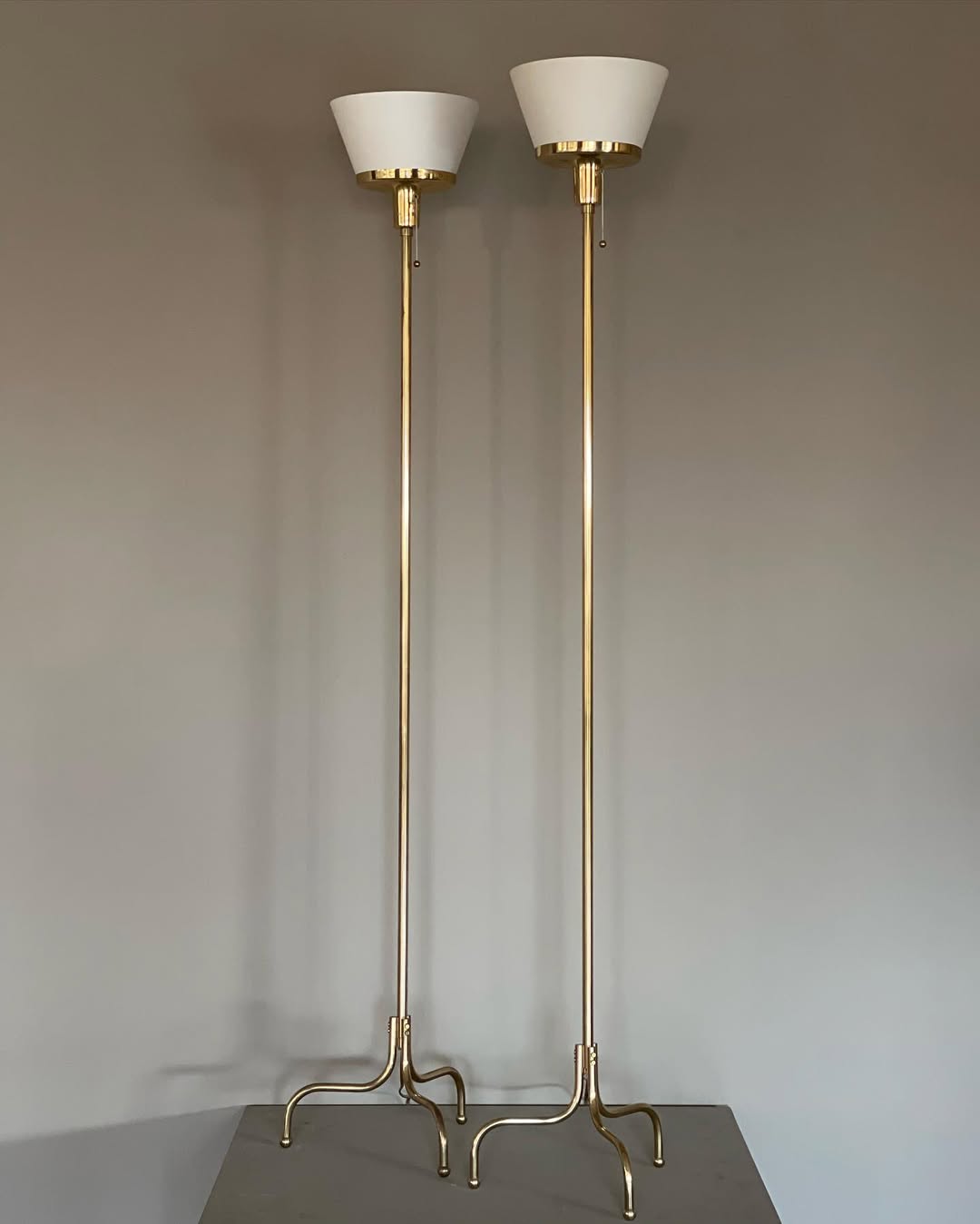 FD523 Side Table — 4