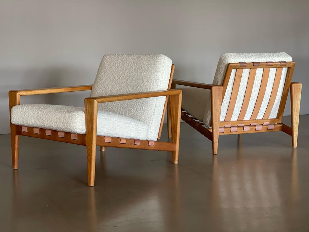 Circular Oak Mirror — 3