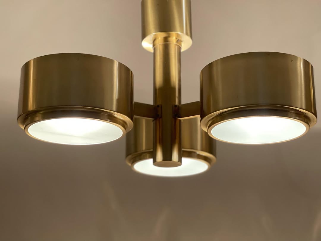 Circular Oak Mirror — 4