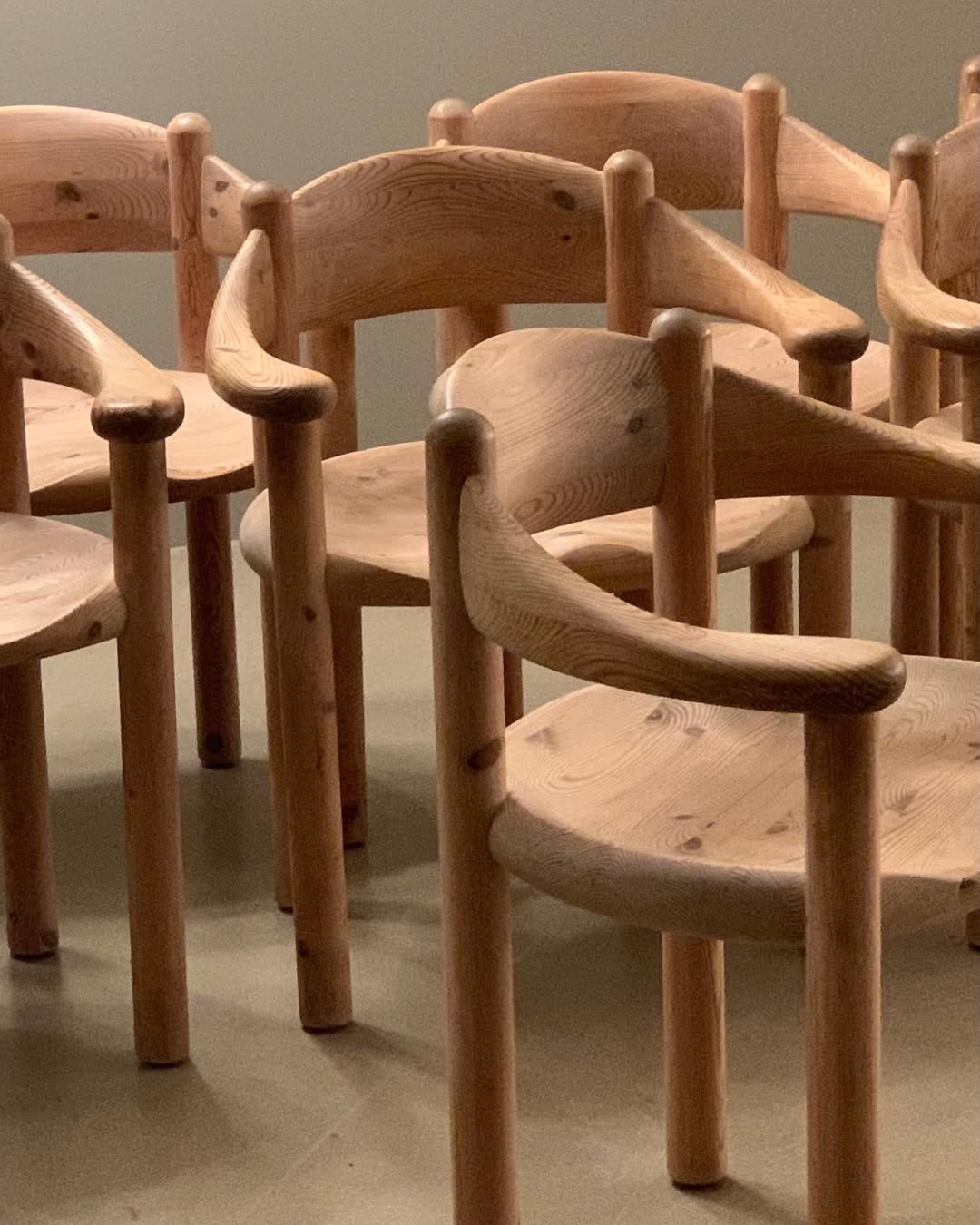 PK22 Lounge Chair — 3